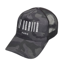 LA VERITÉ TRUCKER - D. GREY CAMO